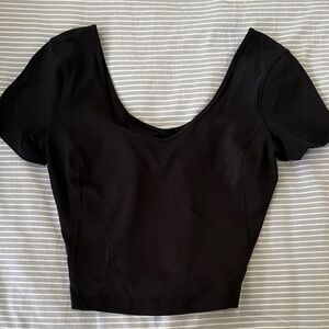 Lululemon black cropped short sleeve